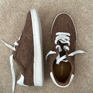 Never worn - Old Navy shoes